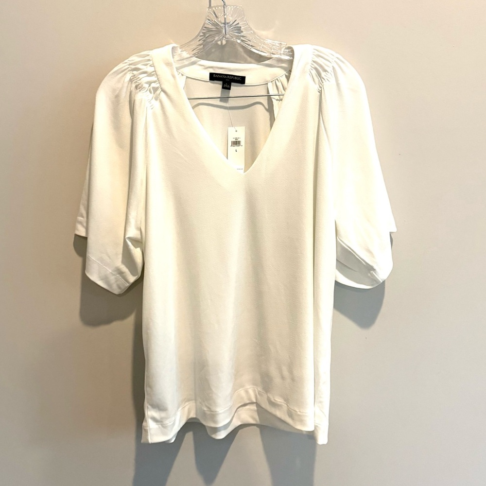NWT Banana Republic V-neck Top